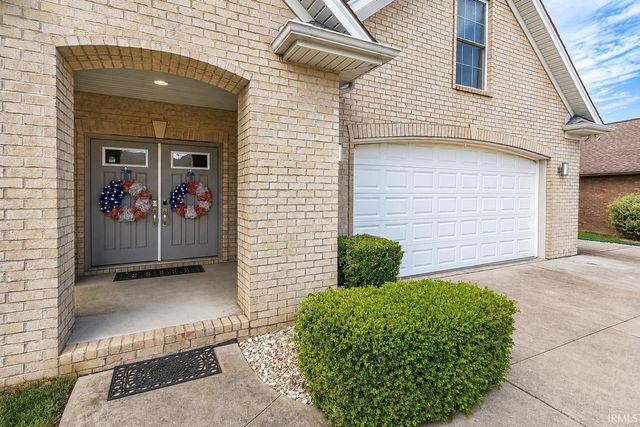 7737 Tavalon Drive, Evansville, IN 47715