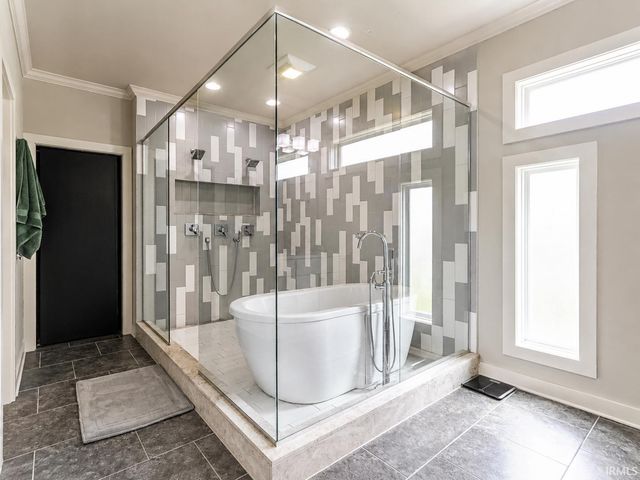 7737 Tavalon Drive, Evansville, IN 47715