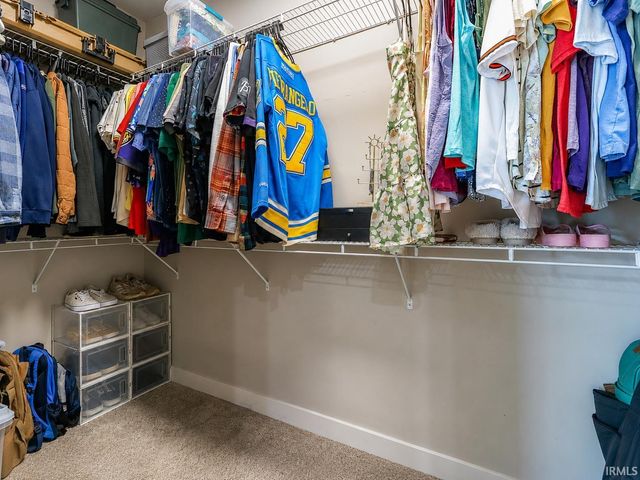 7737 Tavalon Drive, Evansville, IN 47715