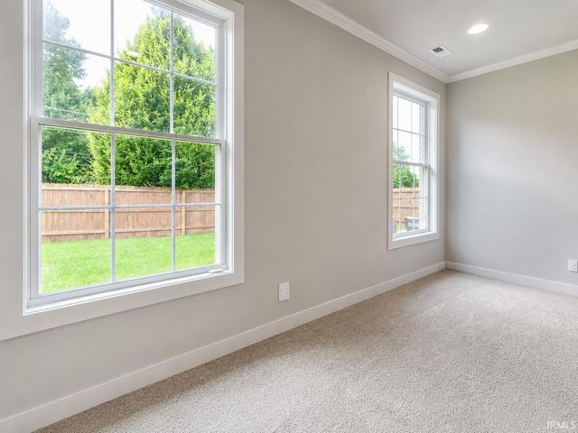 7737 Tavalon Drive, Evansville, IN 47715