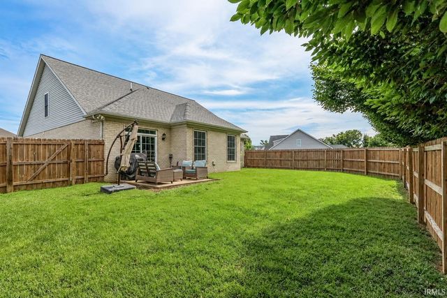 7737 Tavalon Drive, Evansville, IN 47715