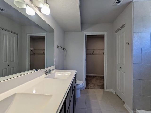 196 Martha LN, Kyle, TX 78640