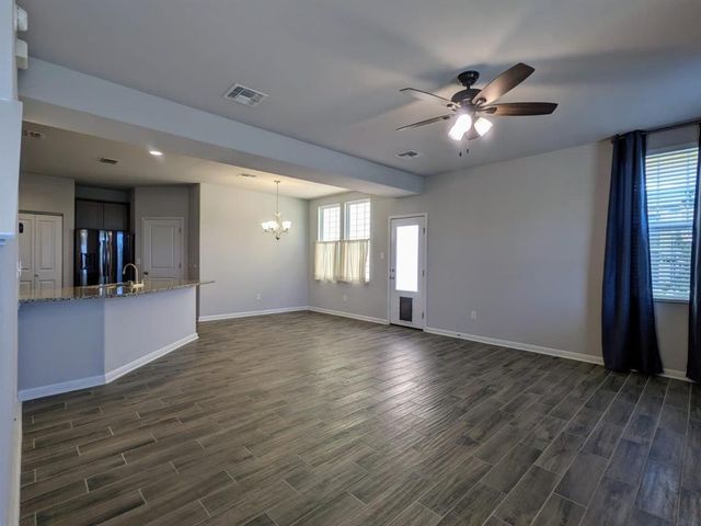 196 Martha LN, Kyle, TX 78640