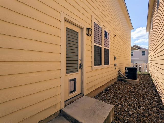 196 Martha LN, Kyle, TX 78640