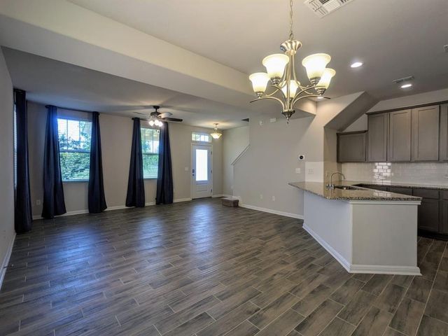 196 Martha LN, Kyle, TX 78640