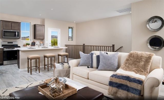 902 Bronzite Street, Henderson, NV 89011