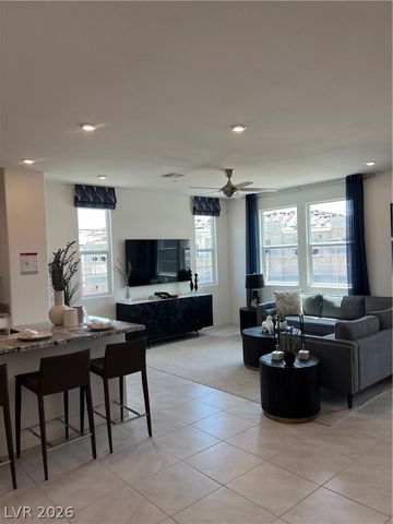 902 Bronzite Street, Henderson, NV 89011