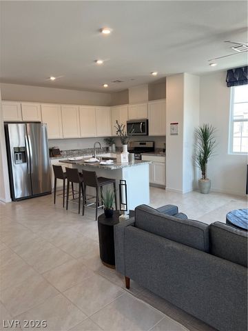 902 Bronzite Street, Henderson, NV 89011