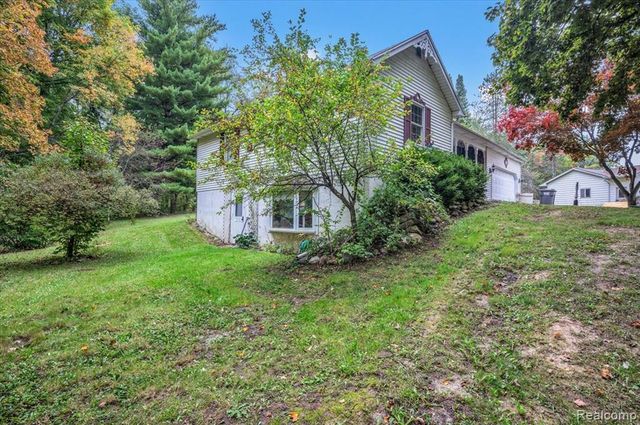 2840 Watchhill Drive, Lapeer, MI 48446