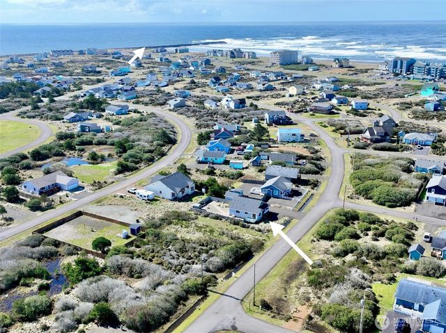 419 N Portal Loop SW, Ocean Shores, WA 98569