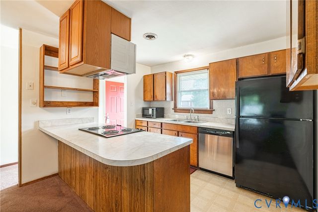 607 Dale St, Henrico, VA 23075