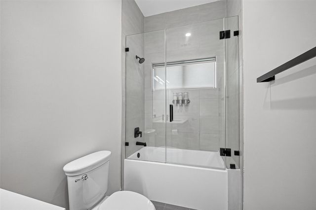 807 Memorial Heights Drive, Houston, TX 77007
