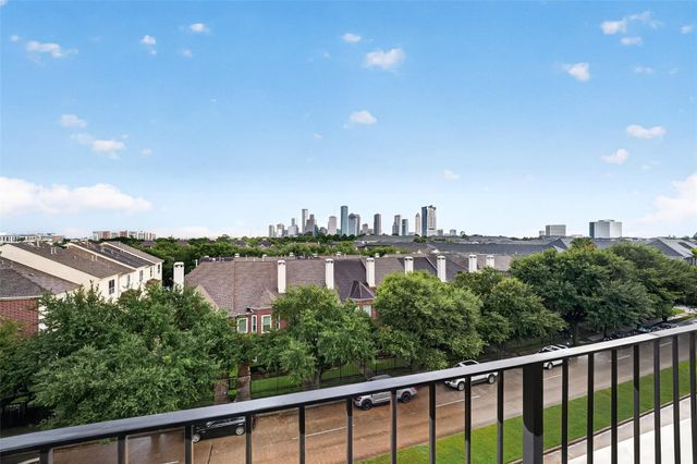 807 Memorial Heights Drive, Houston, TX 77007
