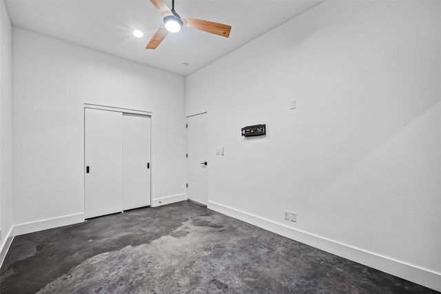 807 Memorial Heights Drive, Houston, TX 77007