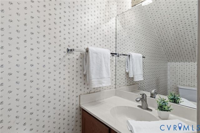 9610 Wildbriar Ln, Henrico, VA 23229