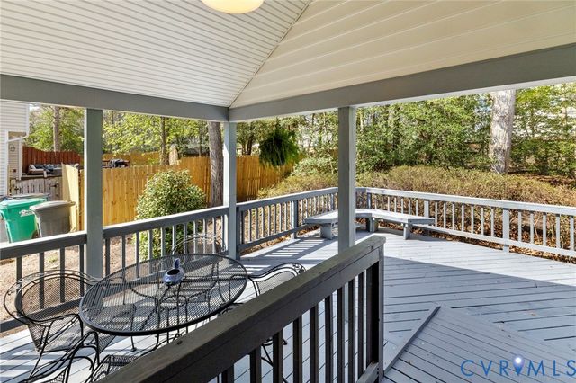 9610 Wildbriar Ln, Henrico, VA 23229