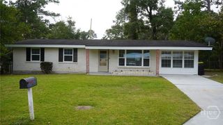 421 Barnhill Drive, Savannah, GA 31406