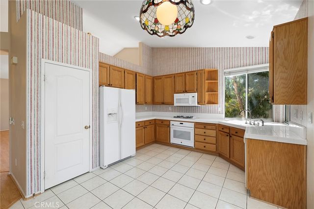 32176 Corte Florecita, Temecula, CA 92592