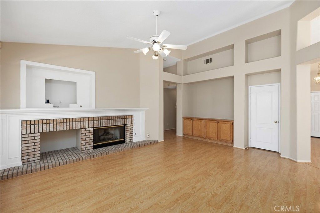 Image 15 of property listing at 32176 Corte Florecita, Temecula, CA 92592