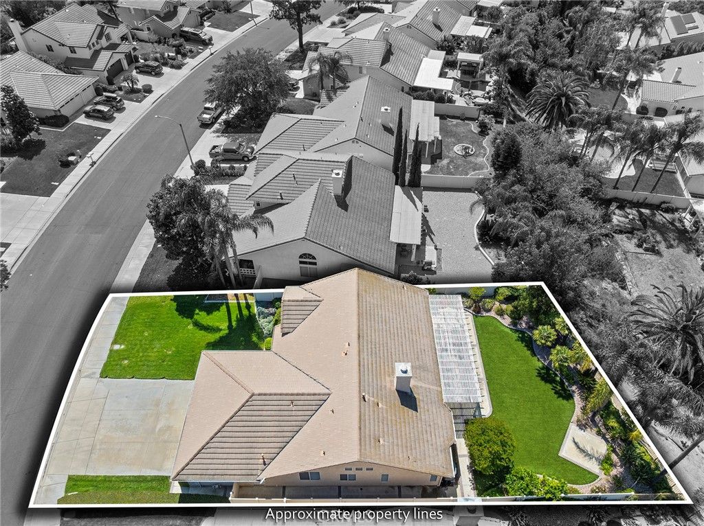 Image 44 of property listing at 32176 Corte Florecita, Temecula, CA 92592