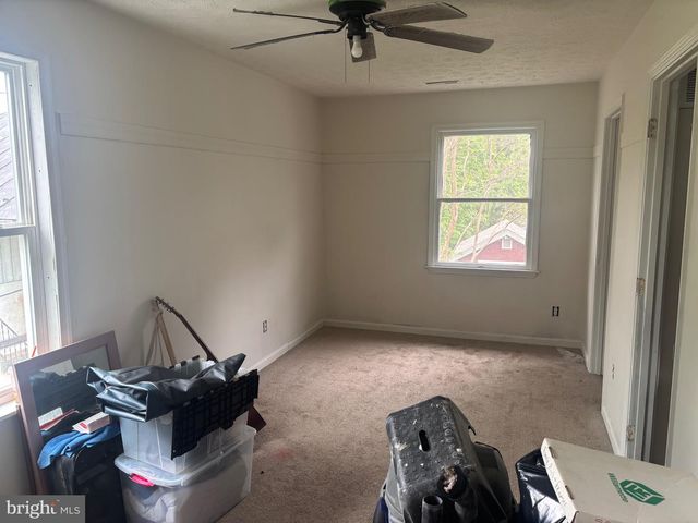 710 NEW AVE, Front Royal, VA 22630