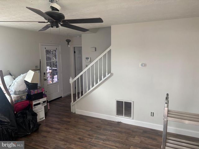 710 NEW AVE, Front Royal, VA 22630