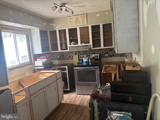710 NEW AVE, Front Royal, VA 22630