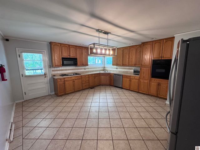 4832 Exall Lane, Paducah, KY 42001