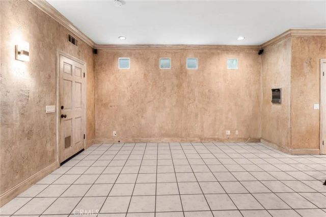 609 21st, Huntington Beach, CA 92648
