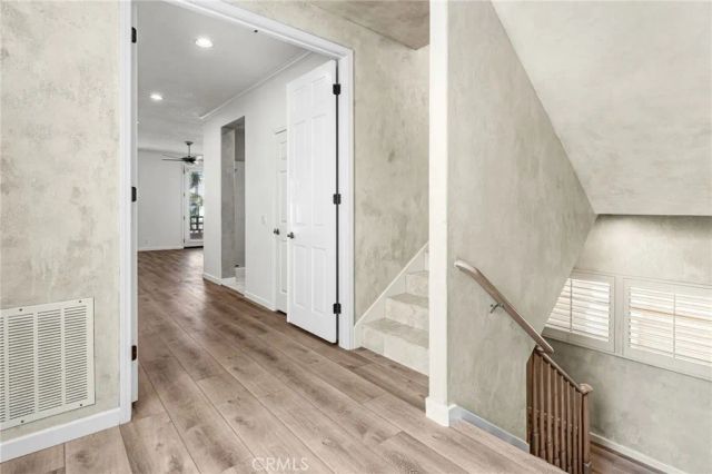 609 21st, Huntington Beach, CA 92648