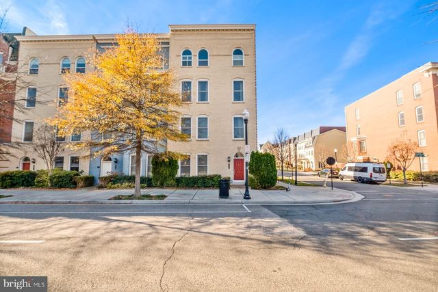 2214 POTOMAC AVE, Alexandria, VA 22301