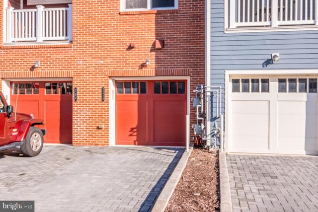 2214 POTOMAC AVE, Alexandria, VA 22301