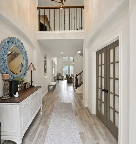 24214 Pine Canyon Falls Circle, Tomball, TX 77375