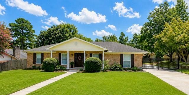 5705 Shain Street, Mobile, AL 36609