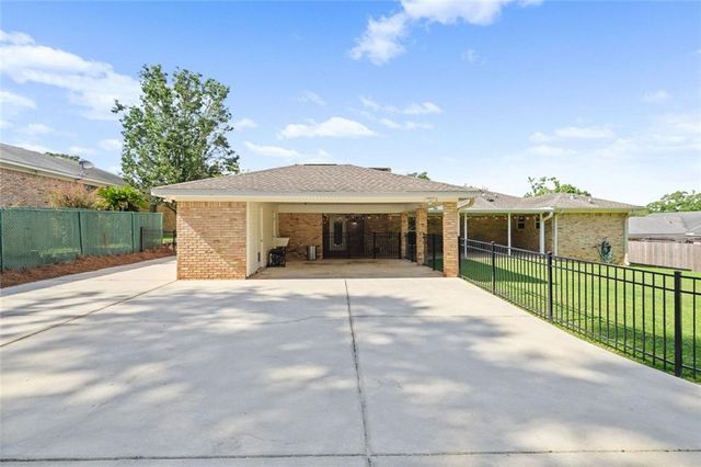 5705 Shain Street, Mobile, AL 36609