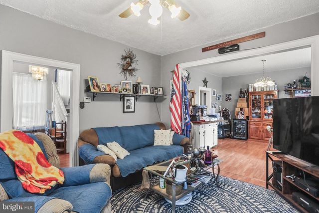 68 BOLLINGER RD, Littlestown, PA 17340