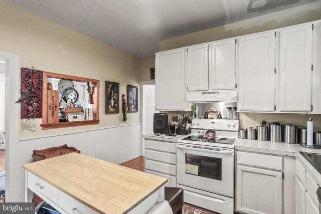 68 BOLLINGER RD, Littlestown, PA 17340