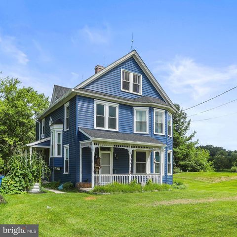 68 BOLLINGER RD, Littlestown, PA 17340