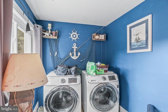 68 BOLLINGER RD, Littlestown, PA 17340