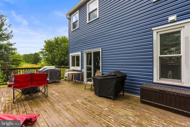 68 BOLLINGER RD, Littlestown, PA 17340