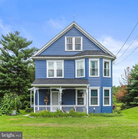 68 BOLLINGER RD, Littlestown, PA 17340