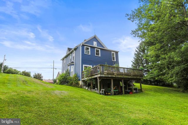 68 BOLLINGER RD, Littlestown, PA 17340