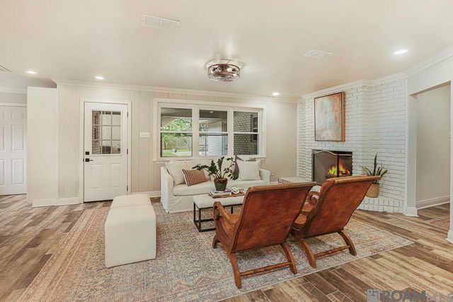 1046 Colonial Dr, Baton Rouge, LA 70806
