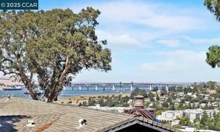 1301 Thomas Dr, Martinez, CA 94553