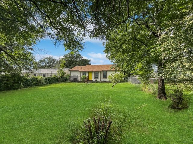 4929 Donnelly Avenue, Fort Worth, TX 76107