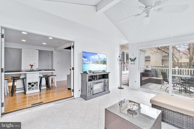 17420 TAUNTON DR, Gaithersburg, MD 20877