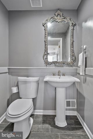 17420 TAUNTON DR, Gaithersburg, MD 20877