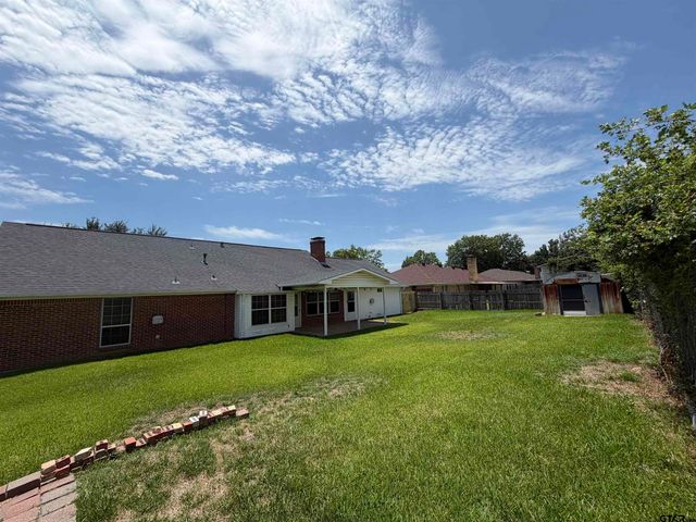 1311 Larkspur, Tyler, TX 75703