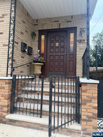 313 Chestnut Street, Kearny, NJ 07032