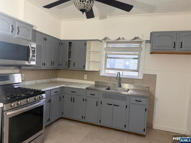 313 Chestnut Street, Kearny, NJ 07032